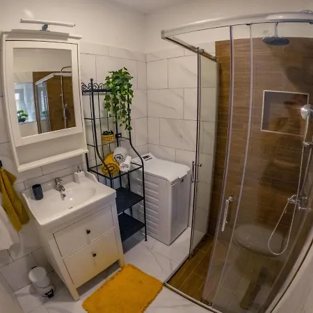 Deluxe Apartment&studio Nona Fa * Fiume