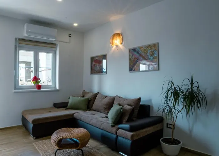 Apartament Deluxe And 