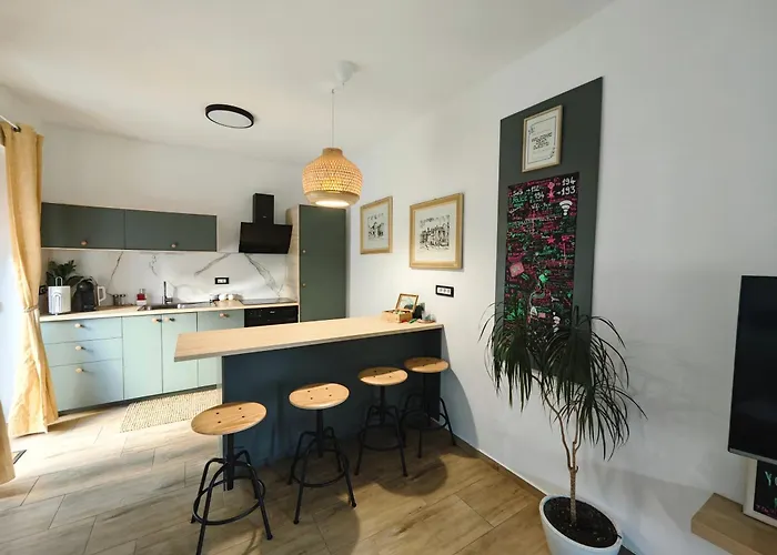 Apartament Deluxe And 